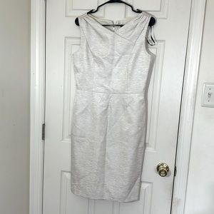 David Meister Cream Sheath Dress With A Subtle Shine To It Size 8